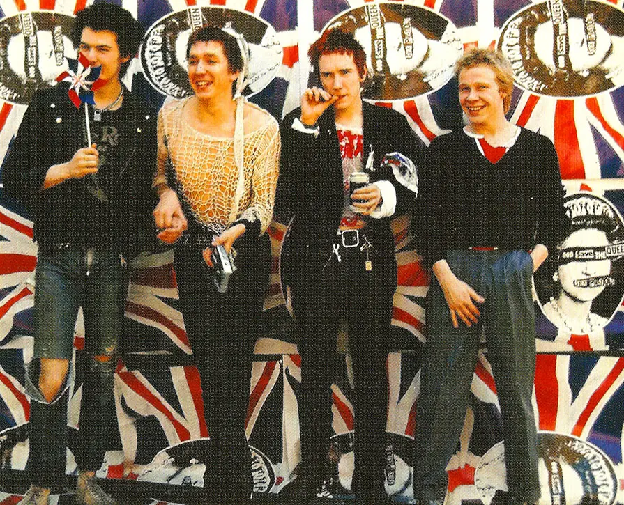Sex Pistols Never Mind The Bollocks Here S The Sex Pistols 1977 2cd
