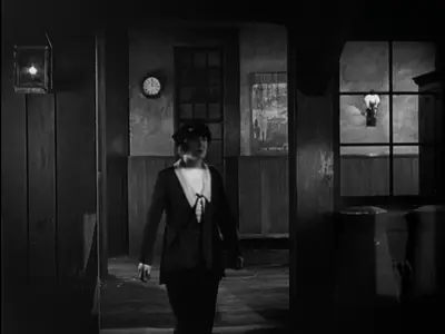 A Woman of Paris: A Drama of Fate (1923)