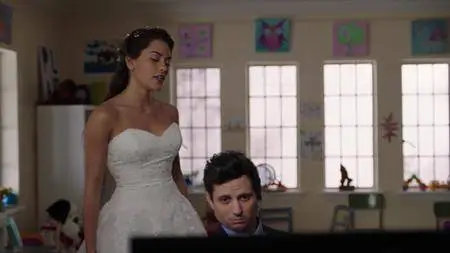 Imposters S01E10