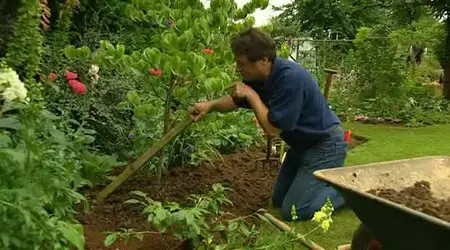 How To Be A Gardener - Series 1 (2002)