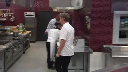 Hell's Kitchen S17E13