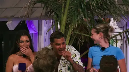 Love S04E17