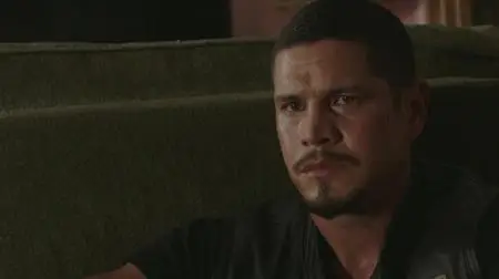 Mayans M.C. S01E08