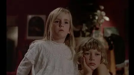Black Moon (1975) [The Criterion Collection #571]