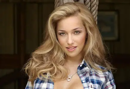 Zimra Geurts - Playmate of the World 2012