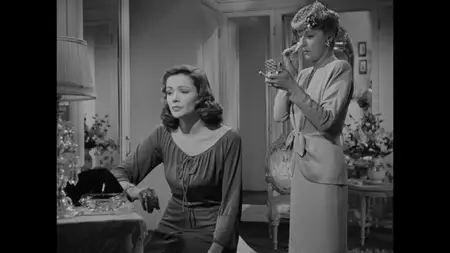 Laura (1944) [EXTENDED] + Commentary