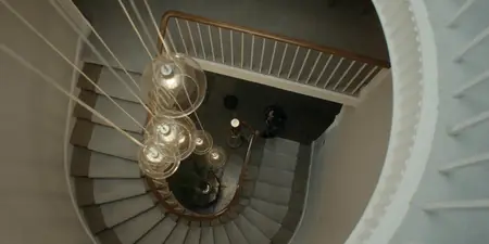 The Guest S01E01