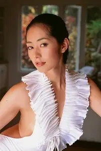 Momoko Tani - Summer Beach