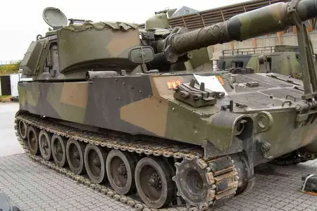 M109A3GN Walk Around