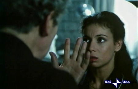 The House of the Yellow Carpet (1983)