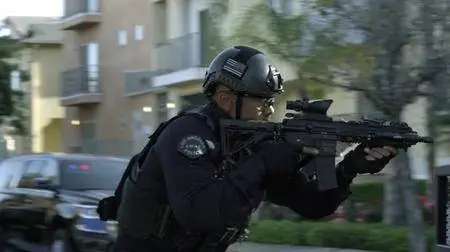 S.W.A.T. S01E22