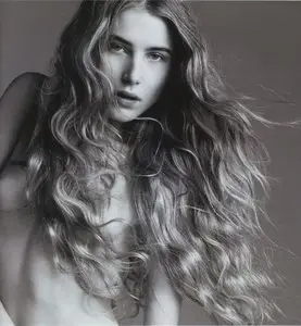 Dree Hemingway by Inez Van Lamsweerde & Vinoodh Matadin for Purple Magazine France Fall/Winter 2009