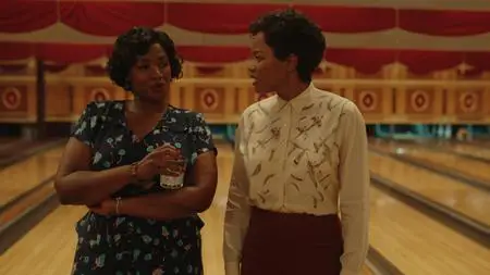 A League of Their Own S01E06