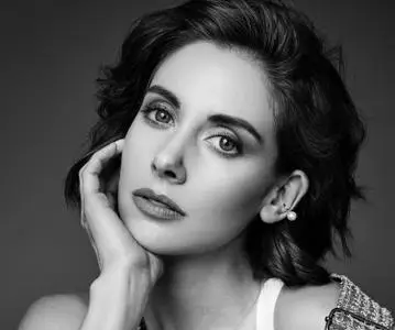 Alison Brie by Jason Kim for Emmy Magazine May 2018