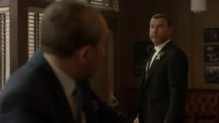 Ray Donovan S05E02 (2017)