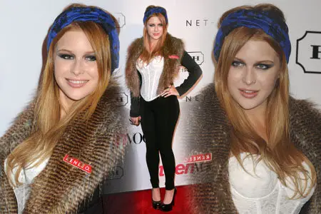 Renee Olstead - 9th Annual Teen Vogue's Young Hollywood Party in LA September 9, 2011