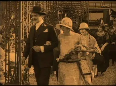 Gribiche / Mother of Mine (1926)