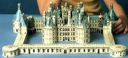 Detailed Architectural Paper Model (A8)