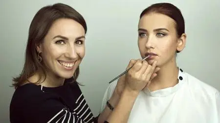 Make-Up For Beginners: Learn Doing Make-Up Like A Pro