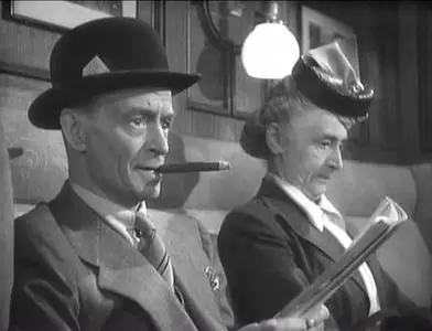 Terror by Night [Le Train de la Mort] 1946