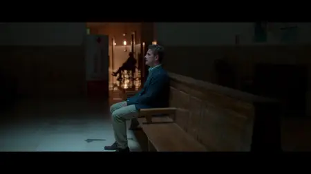 Sara - Woman in the Shadows S01E01