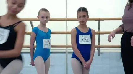 On Pointe S01E01