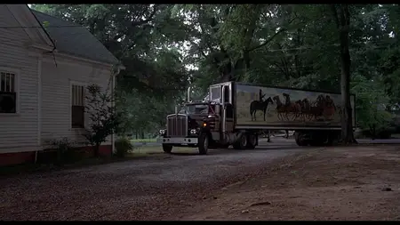 Smokey and the Bandit (1977)