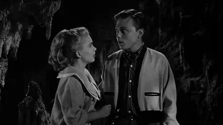 Earth vs. the Spider (1958)