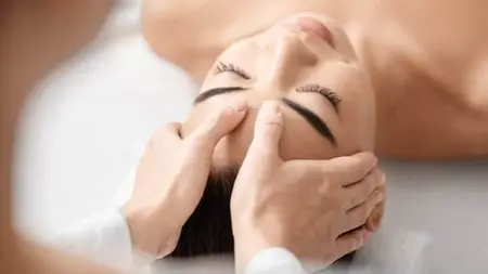 10 Essential Techniques Of Japanese Facial Massage