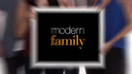 Modern Family S09E16