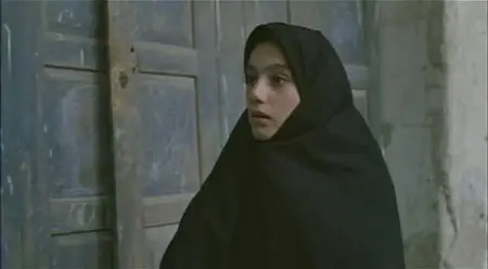Nun va Goldoon / A Moment of Innocence (1996)