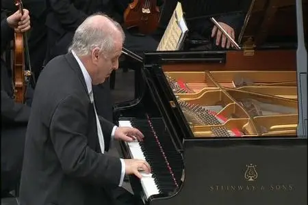 Daniel Barenboim Anniversary Edition - Europakonzert 2004 from Athens (2017)