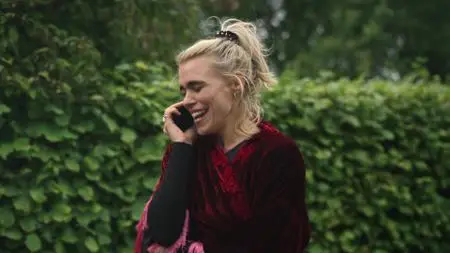 I Hate Suzie S01E01