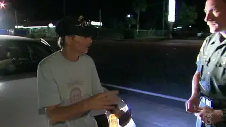 Cops S01E09