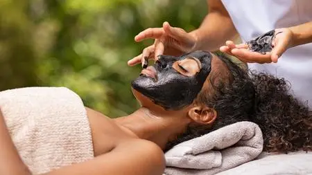 Facial Massage - Spa Facial & High Frequency Spa Facial
