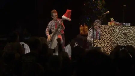 The Brian Setzer Orchestra - Christmas Rocks (2018) [Blu-ray, 1080i + DVD-9]