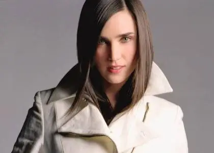 Jennifer Connelly - Set One