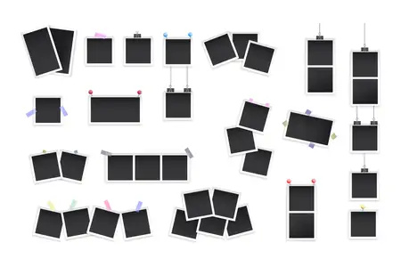 EE - Empty photo frame on clips and pins U8W8Z54