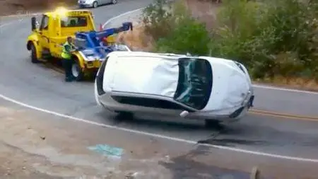 Channel 5 - Dumb Drivers: Caught In The Act (2017)