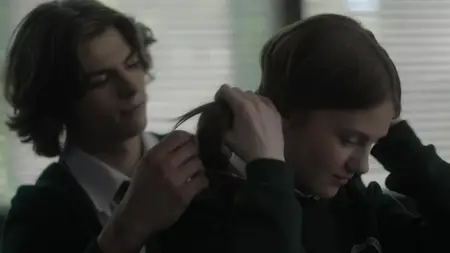 Happy Face S01E08