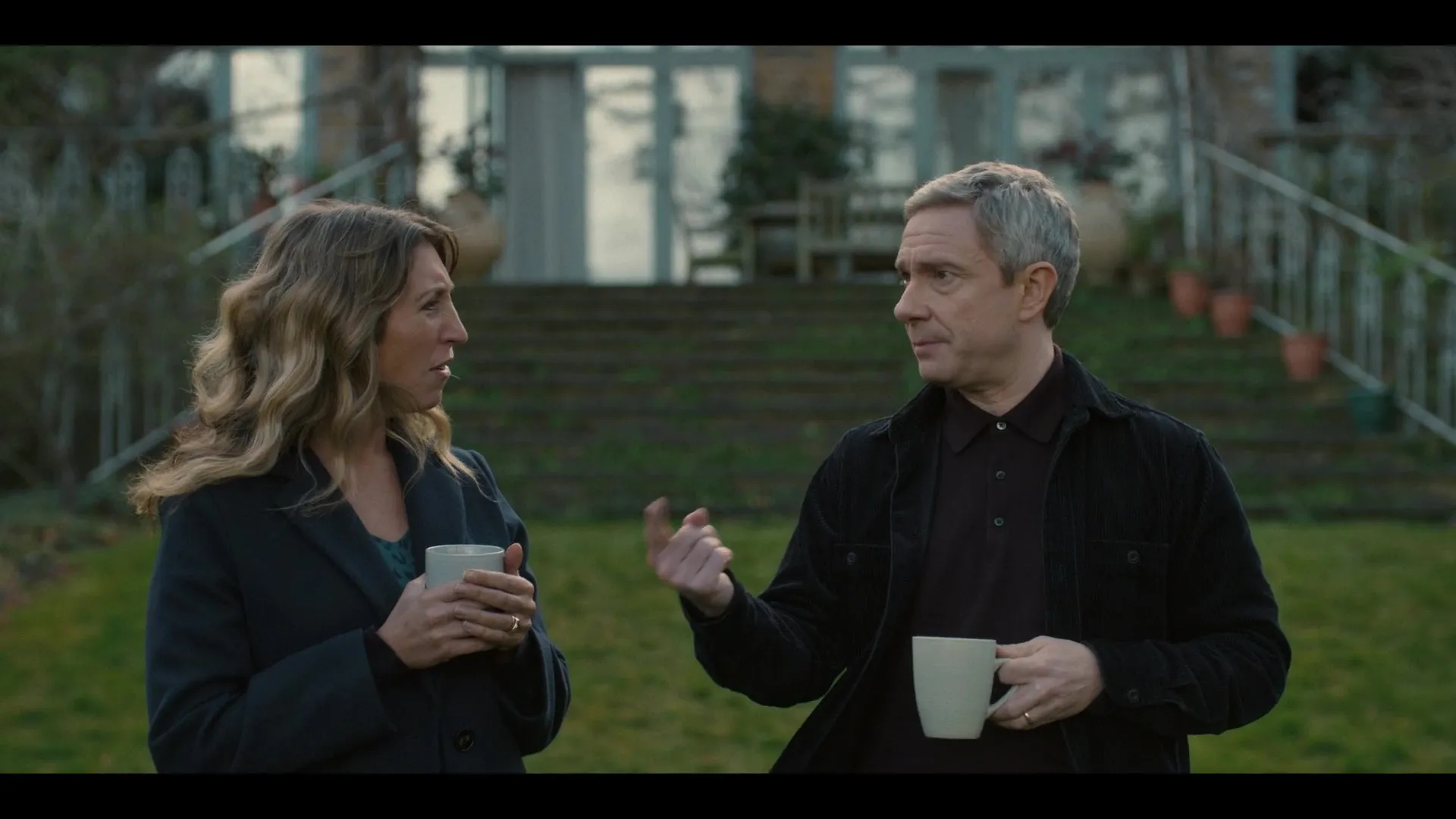 Breeders S03E01