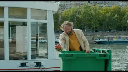 Lost in Paris (2017)