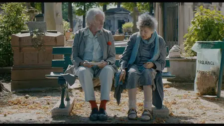 Lost in Paris (2017)