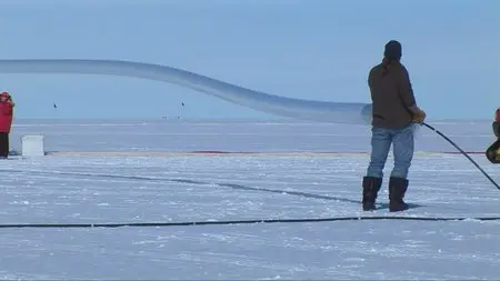 Encounters at the End of the World (2007) [repost]