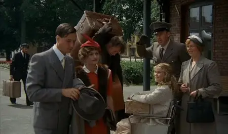 Den enfaldige mördaren / The Simple-Minded Murderer (1982)