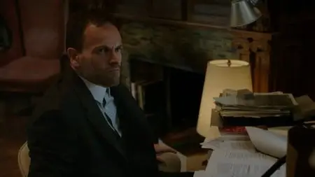 Elementary S04E01 (2015)