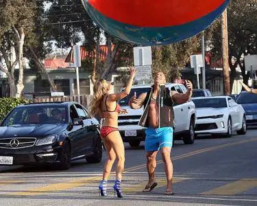 Kelly Rohrbach & Dwayne Johnson on 'Baywatch' shootings in Venice Beach on March 18, 2017