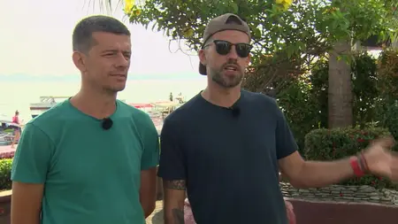 Press S03E10