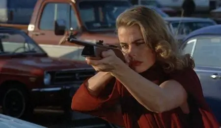 Lipstick (1976)