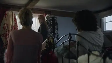 I Hate Suzie S01E01